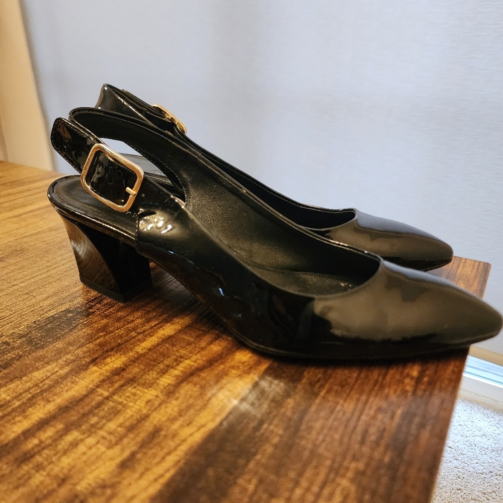 Attilio Guisti Leombruni AGL pointed toe block Heel Slingback pump Size 36 6